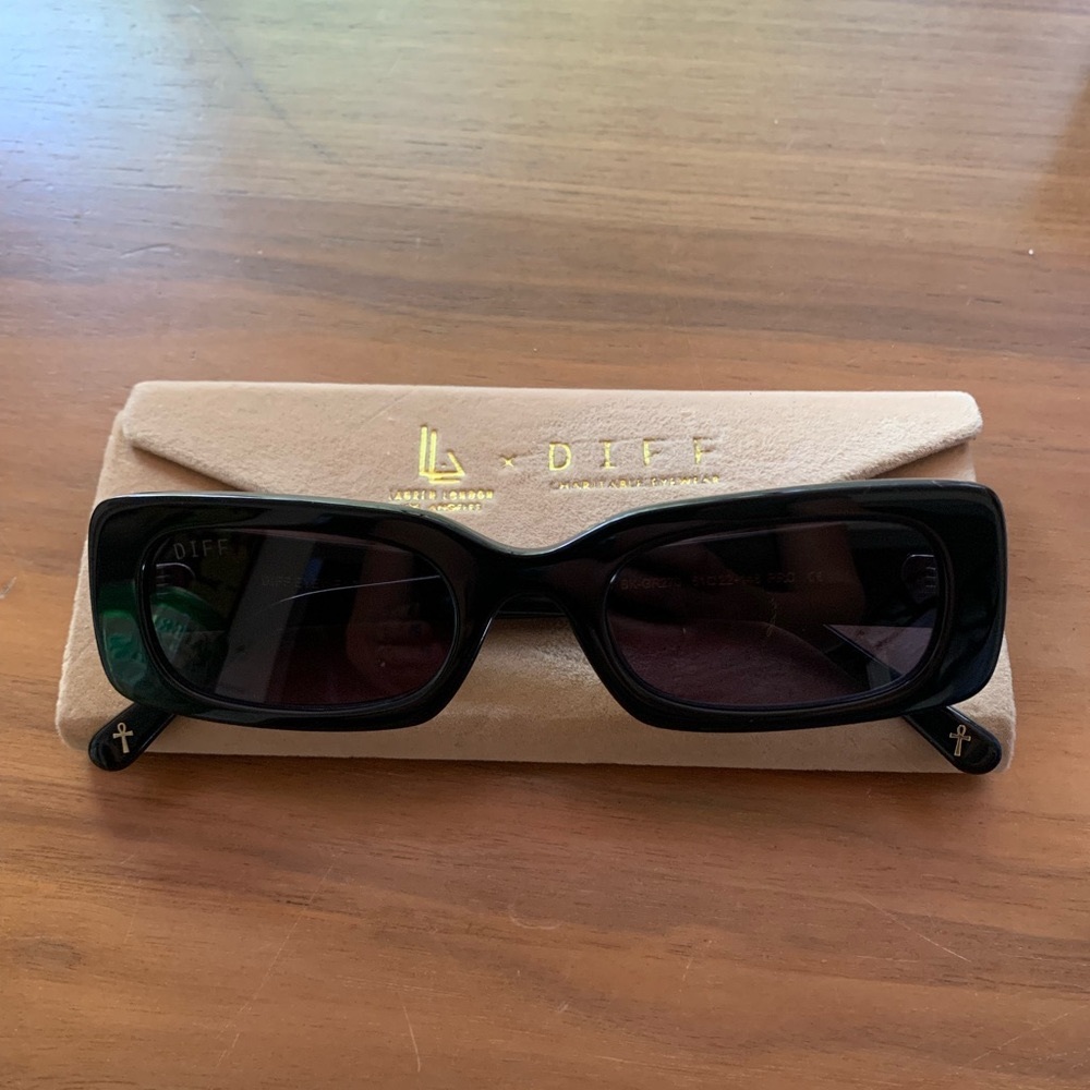 DIFF Eyewear LOTUS LOCS